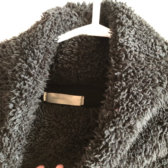 Super Soft Sweater🖤 - Picture 3 of 5